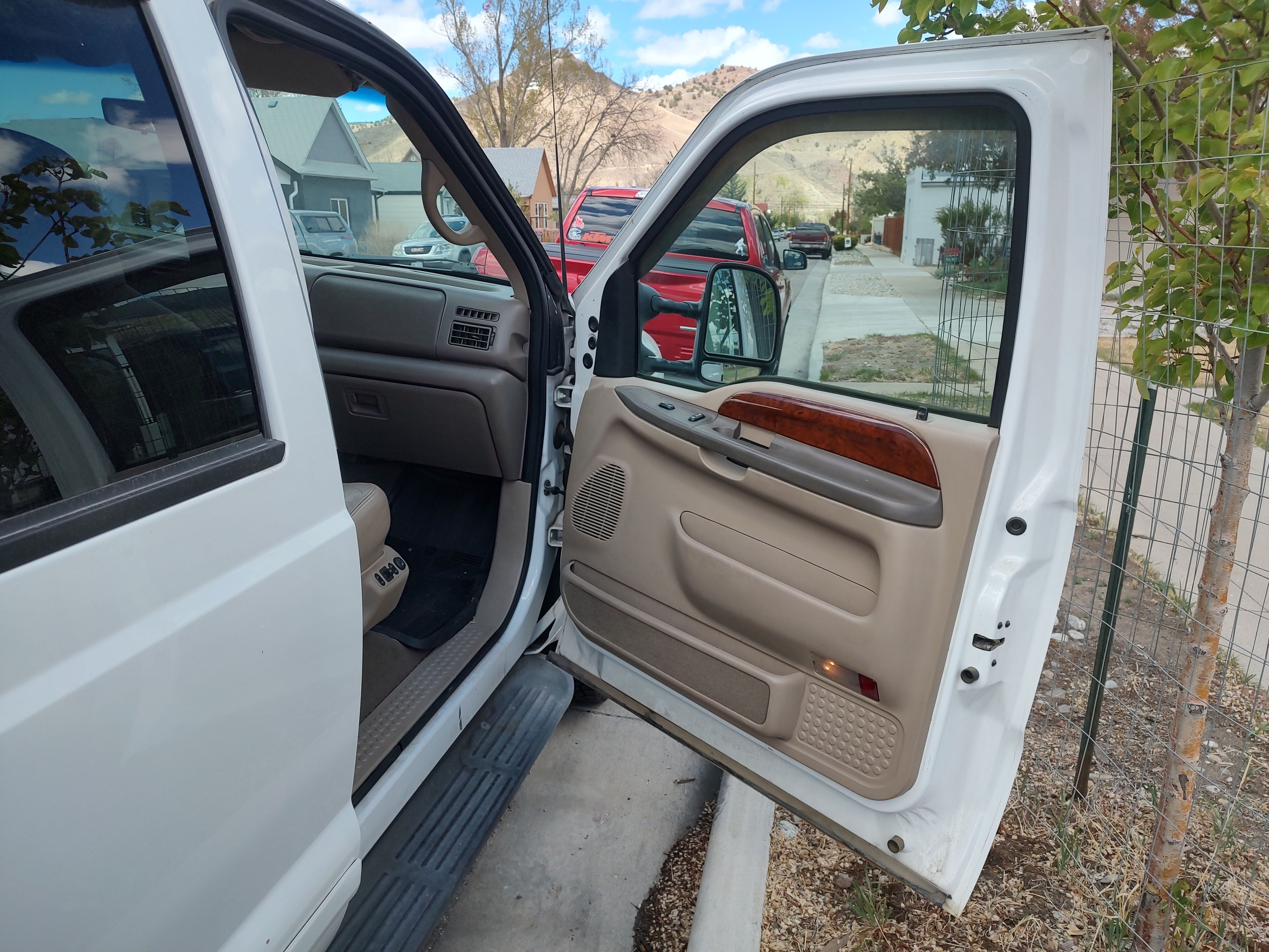 Used 2002 Ford F250 4x4 Crew Cab Super Duty image 9
