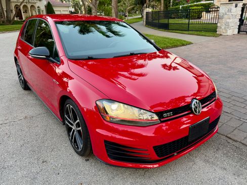 Used 2017 Volkswagen GTI Sport FWD image 6