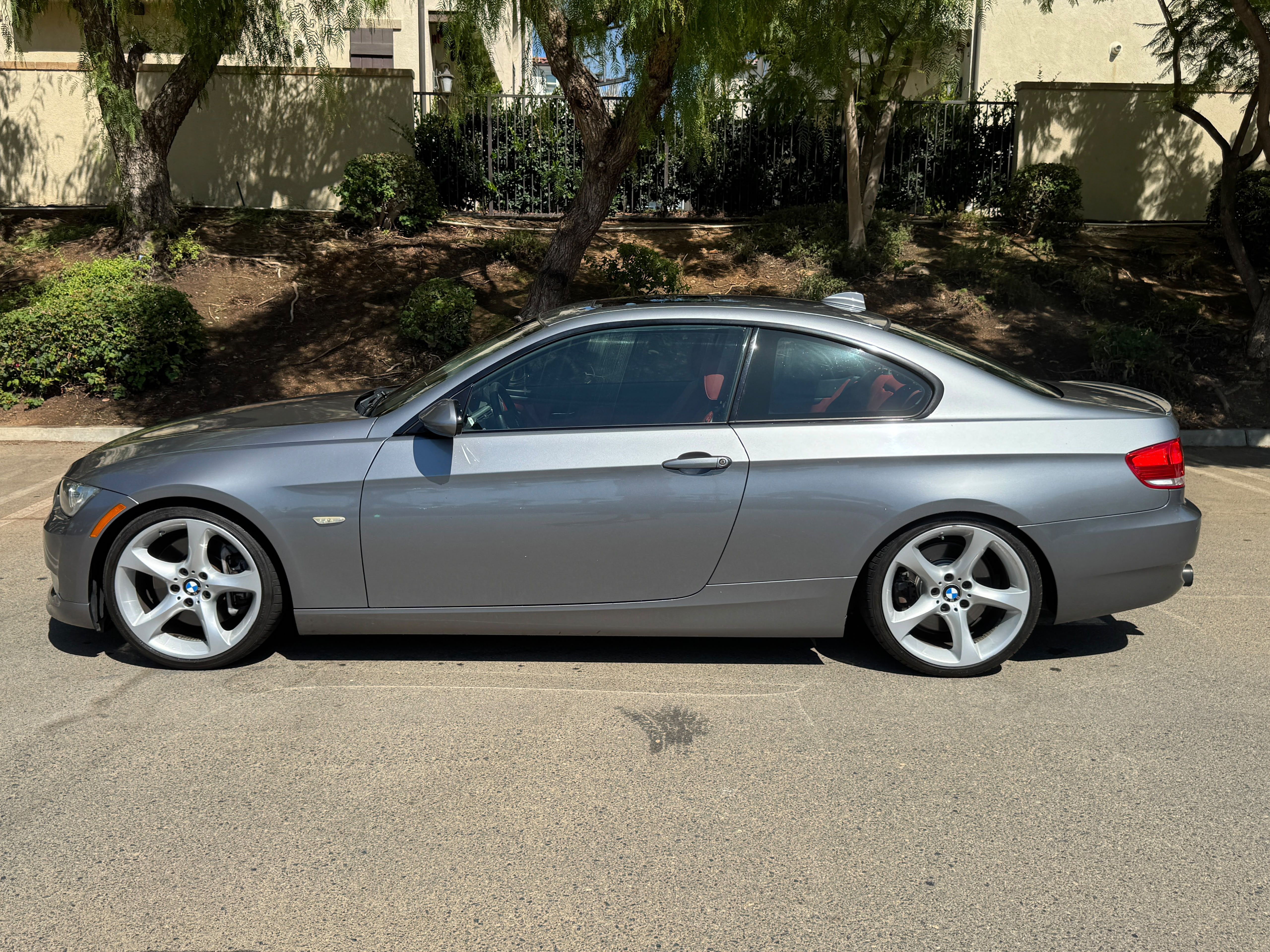 Used 2009 BMW 335i Coupe RWD image 8