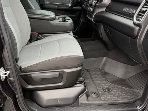 Used 2021 RAM 2500 Big Horn w/ Level 2 Equipment Group image 15