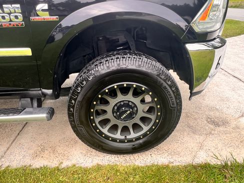 Used 2016 RAM 2500 Laramie AWD/4WD image 21