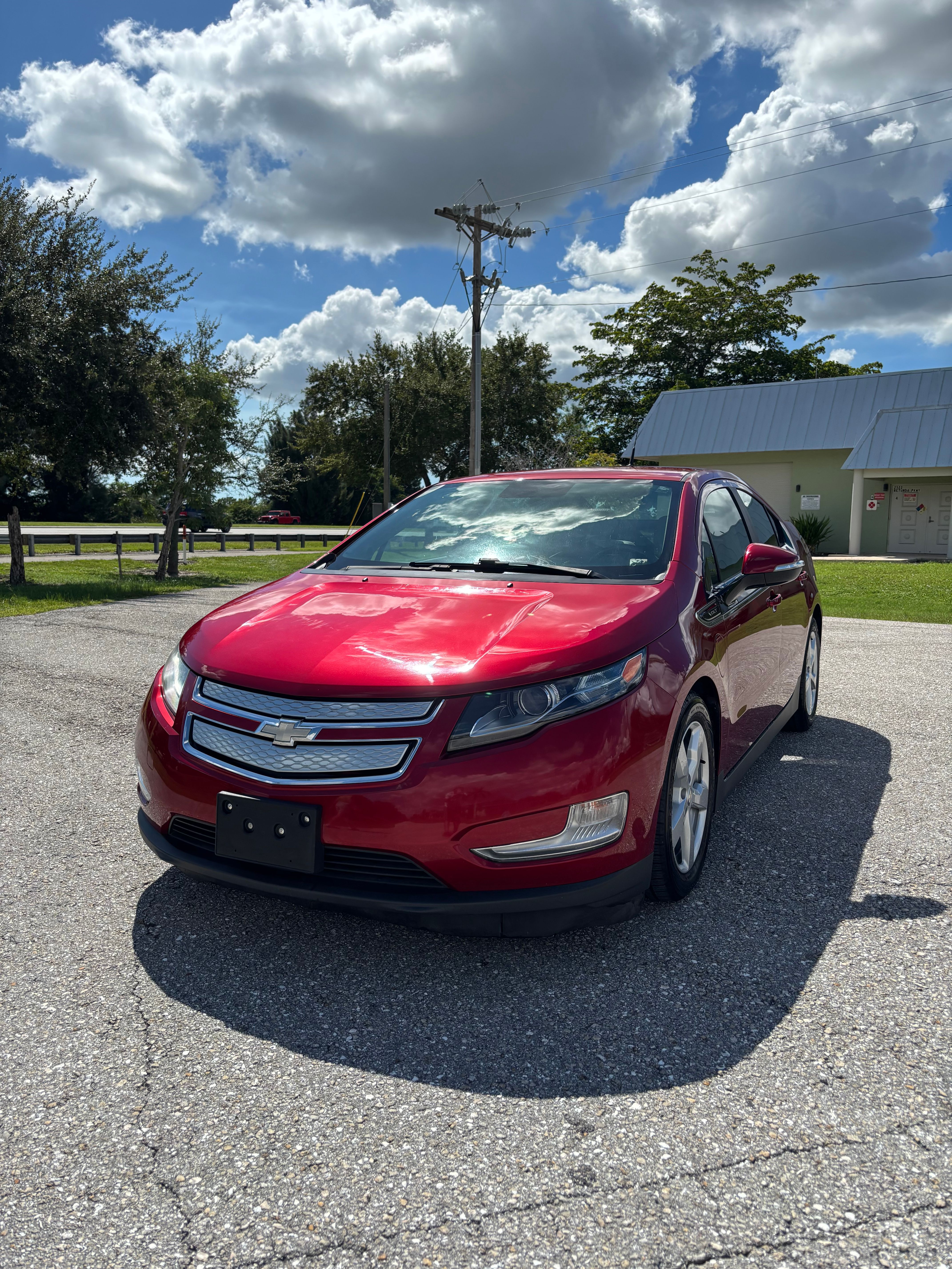 Used 2013 Chevrolet Volt Premium w/ Premium Trim Package FWD image 5