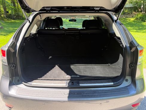 Used 2014 Lexus RX 450h AWD image 6