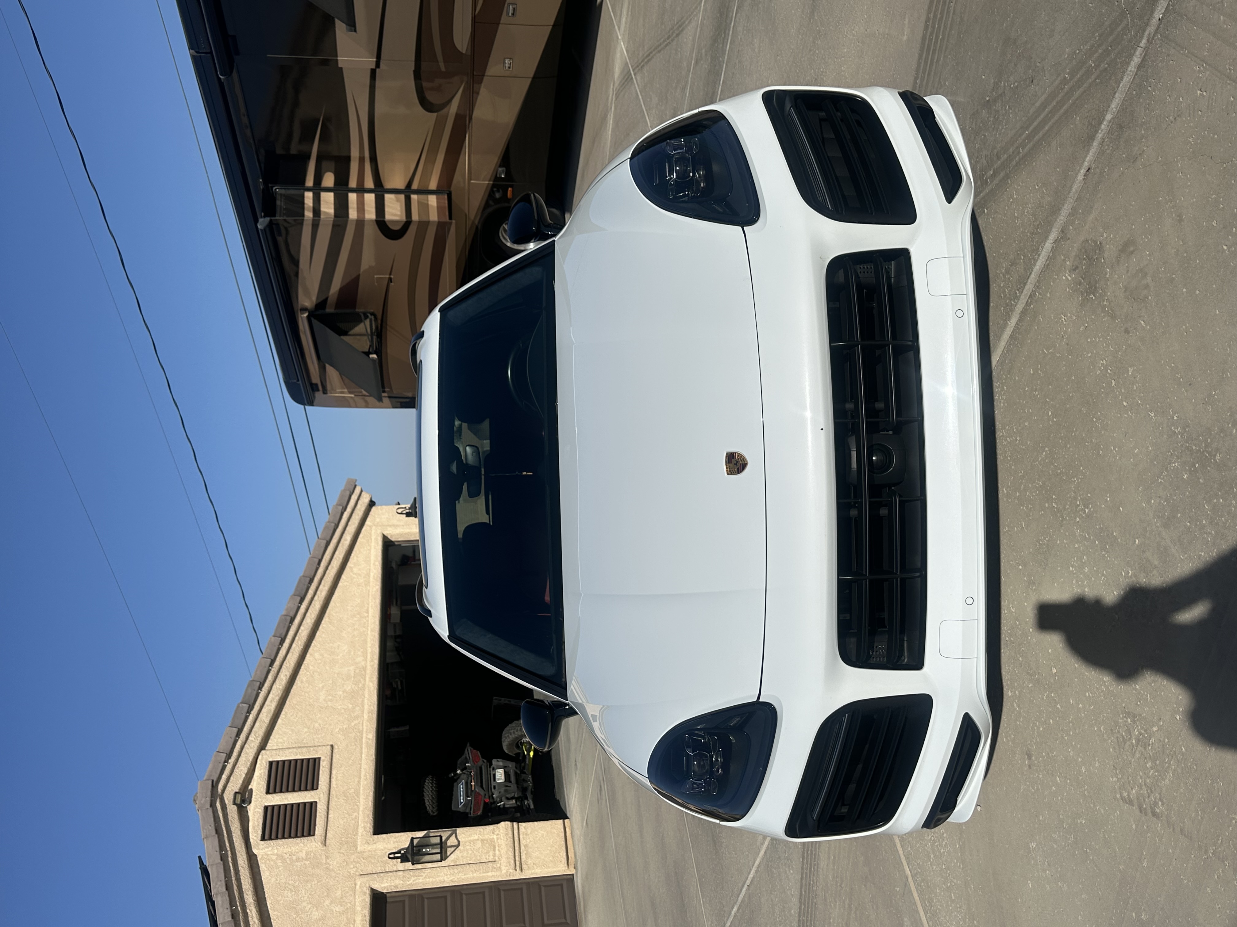 Used 2022 Porsche Cayenne GTS AWD/4WD image 4