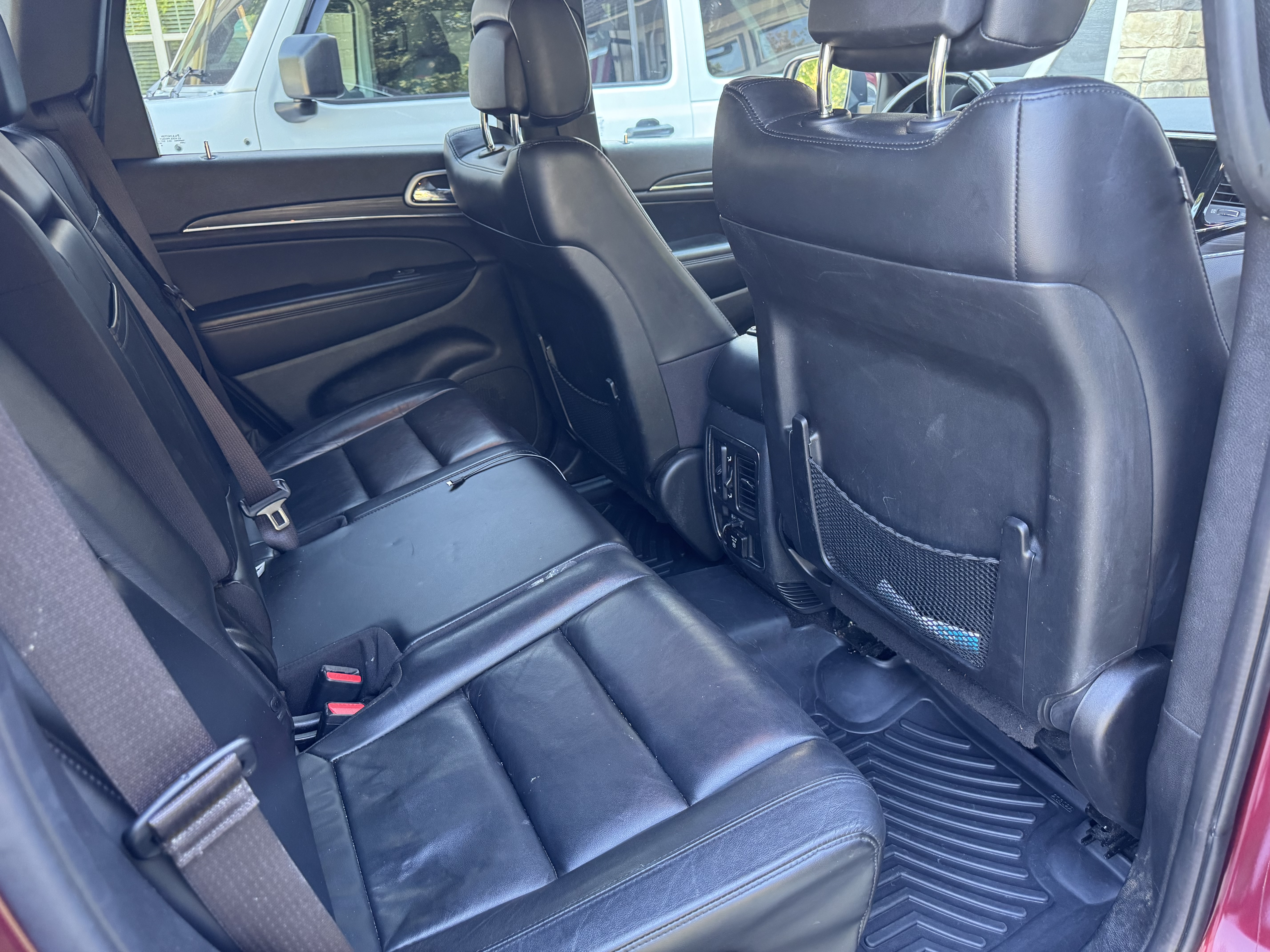 Used 2022 Jeep Grand Cherokee Limited AWD/4WD image 10