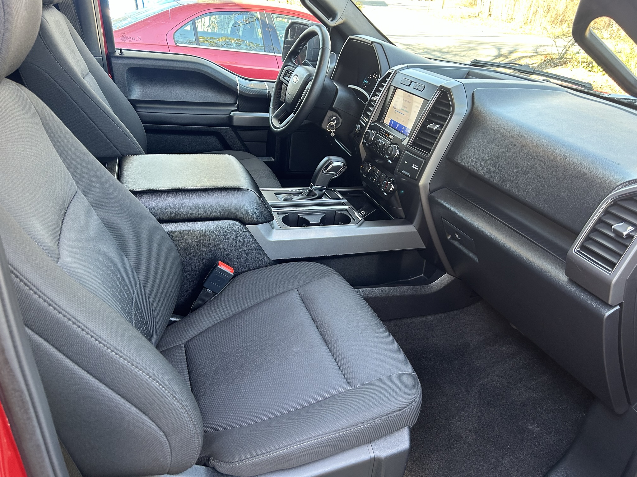 Used 2020 Ford F150 XLT w/ Equipment Group 302A Luxury AWD/4WD image 16