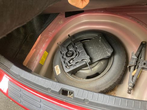 Used 2013 Toyota Corolla LE Special Edition image 17