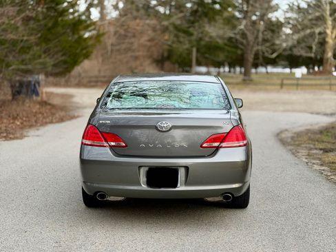 Used 2007 Toyota Avalon XL FWD image 6