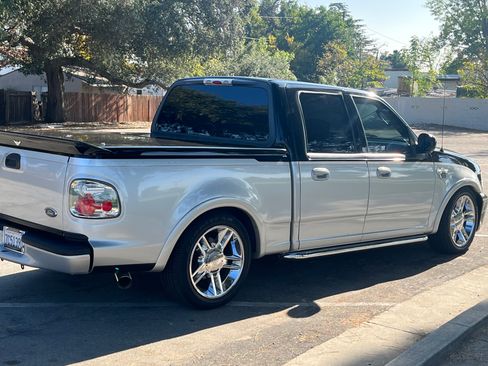 Used 2003 Ford F150 Harley-Davidson RWD image 1