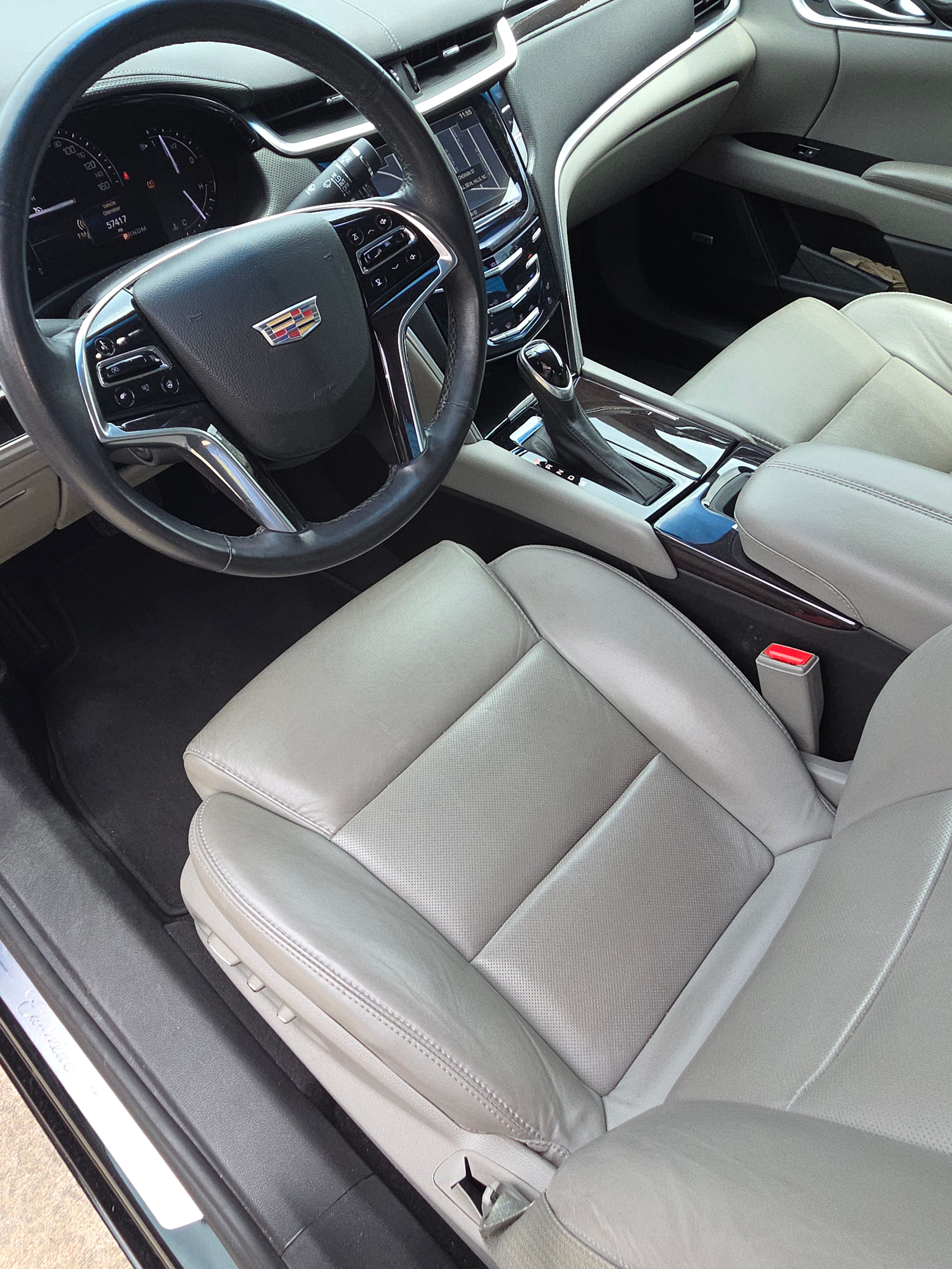 Used 2017 Cadillac XTS Luxury FWD image 15