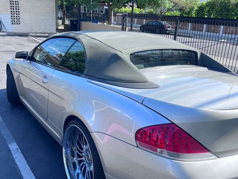 Used 2004 BMW 645Ci Convertible image 2