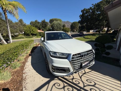 Used 2018 Audi Q7 3.0T Premium Plus AWD/4WD image 2