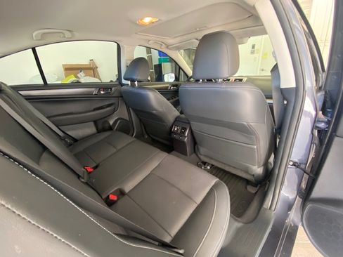 Used 2015 Subaru Legacy 2.5i Limited AWD/4WD image 13