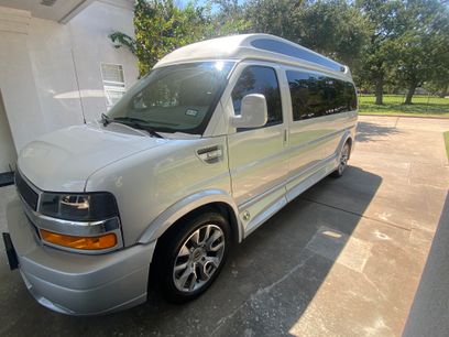 Used 2022 Chevrolet Express 2500 Extended