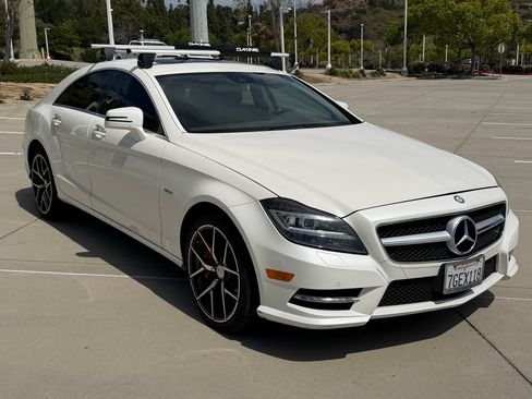 Used 2012 Mercedes-Benz CLS 550 CLS 550 Coupe 4D image 5