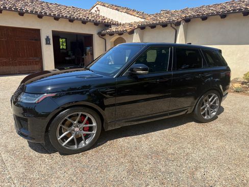 Used 2019 Land Rover Range Rover Sport HSE AWD/4WD image 9