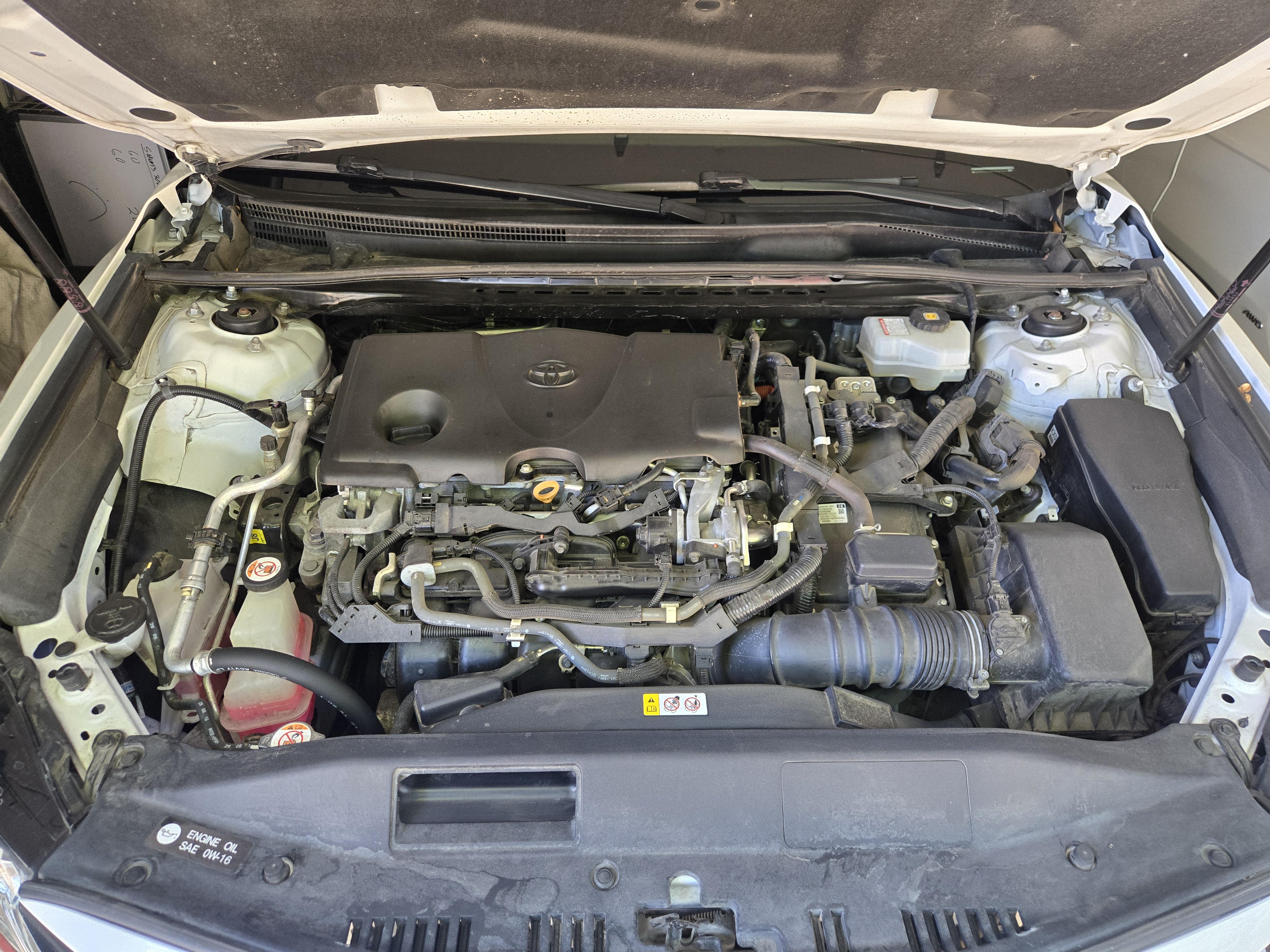 Used 2020 Toyota Camry XLE FWD image 17