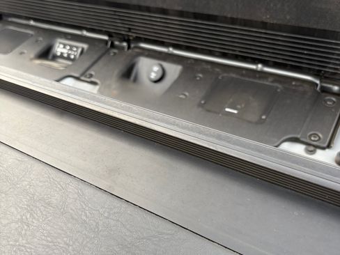 Used 2024 GMC Sierra 1500 Denali Ultimate image 16