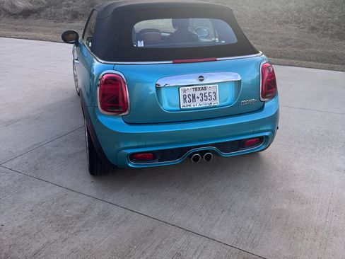 Used 2019 MINI Cooper S image 6