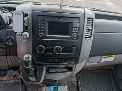 Used 2014 Mercedes-Benz Sprinter 3500 image 14