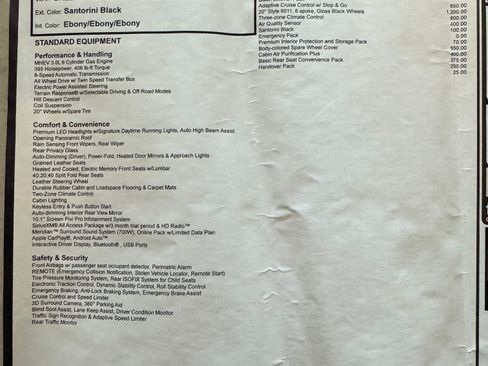 Used 2023 Land Rover Defender 90 SE image 29