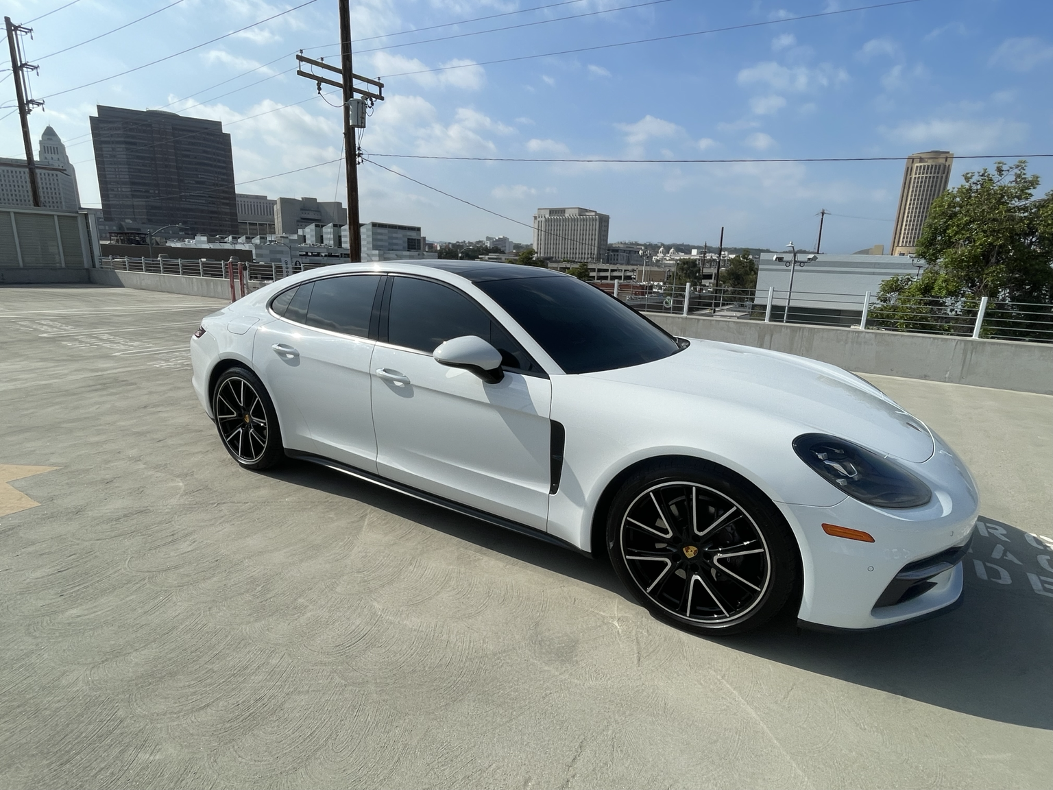Used 2018 Porsche Panamera 4 AWD/4WD image 10