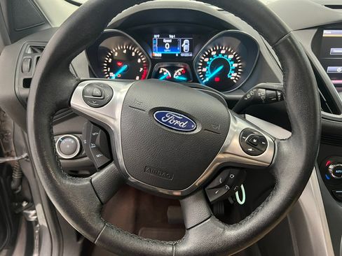 Used 2014 Ford Escape SE w/ Equipment Group 201A FWD image 12