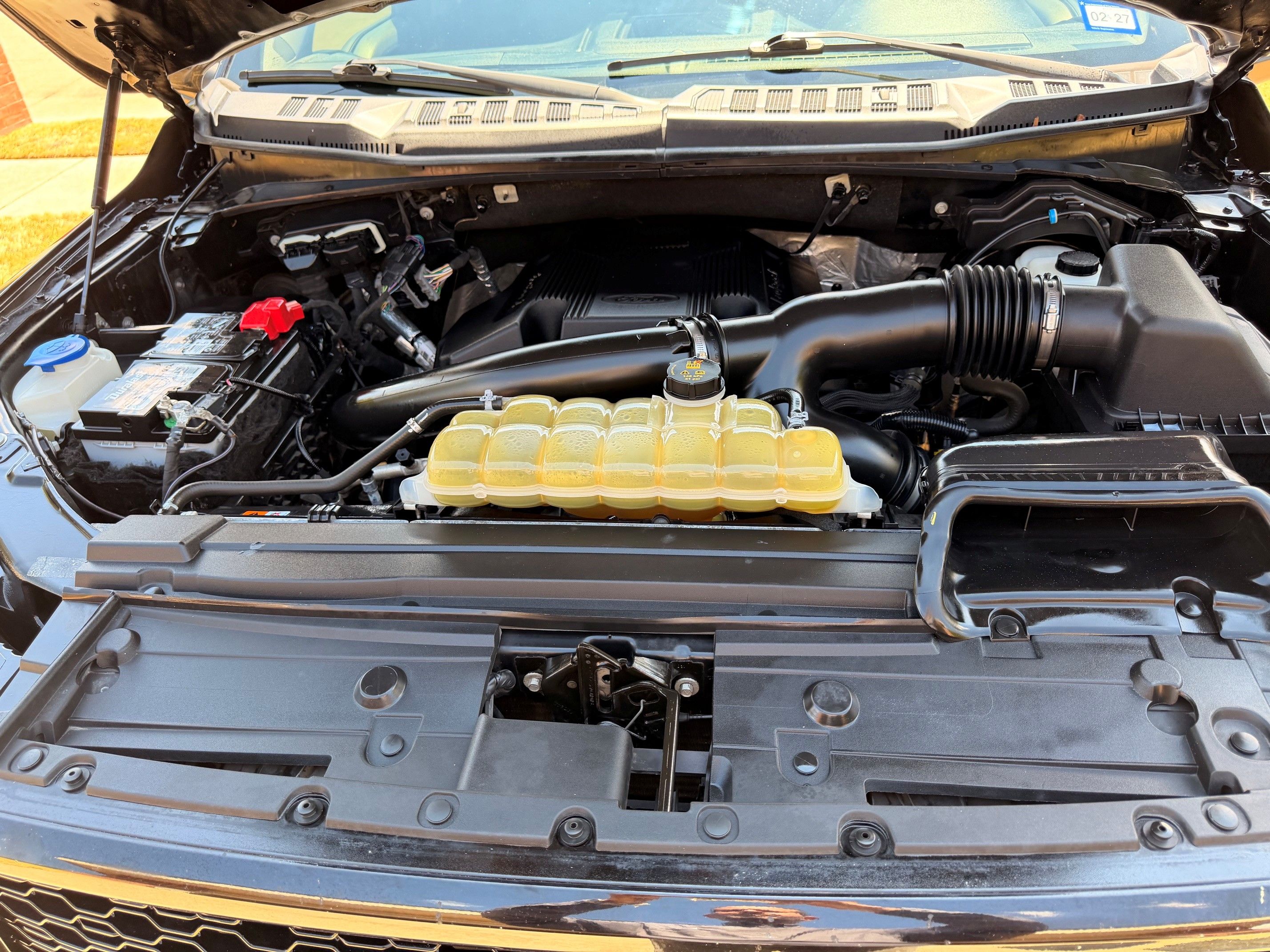 Used 2019 Ford F150 XL w/ Equipment Group 101A Mid AWD/4WD image 11