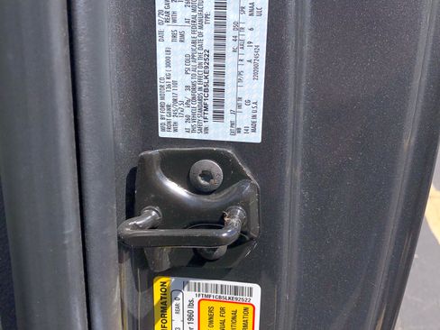 Used 2020 Ford F150 XL w/ Equipment Group 101A Mid RWD image 25