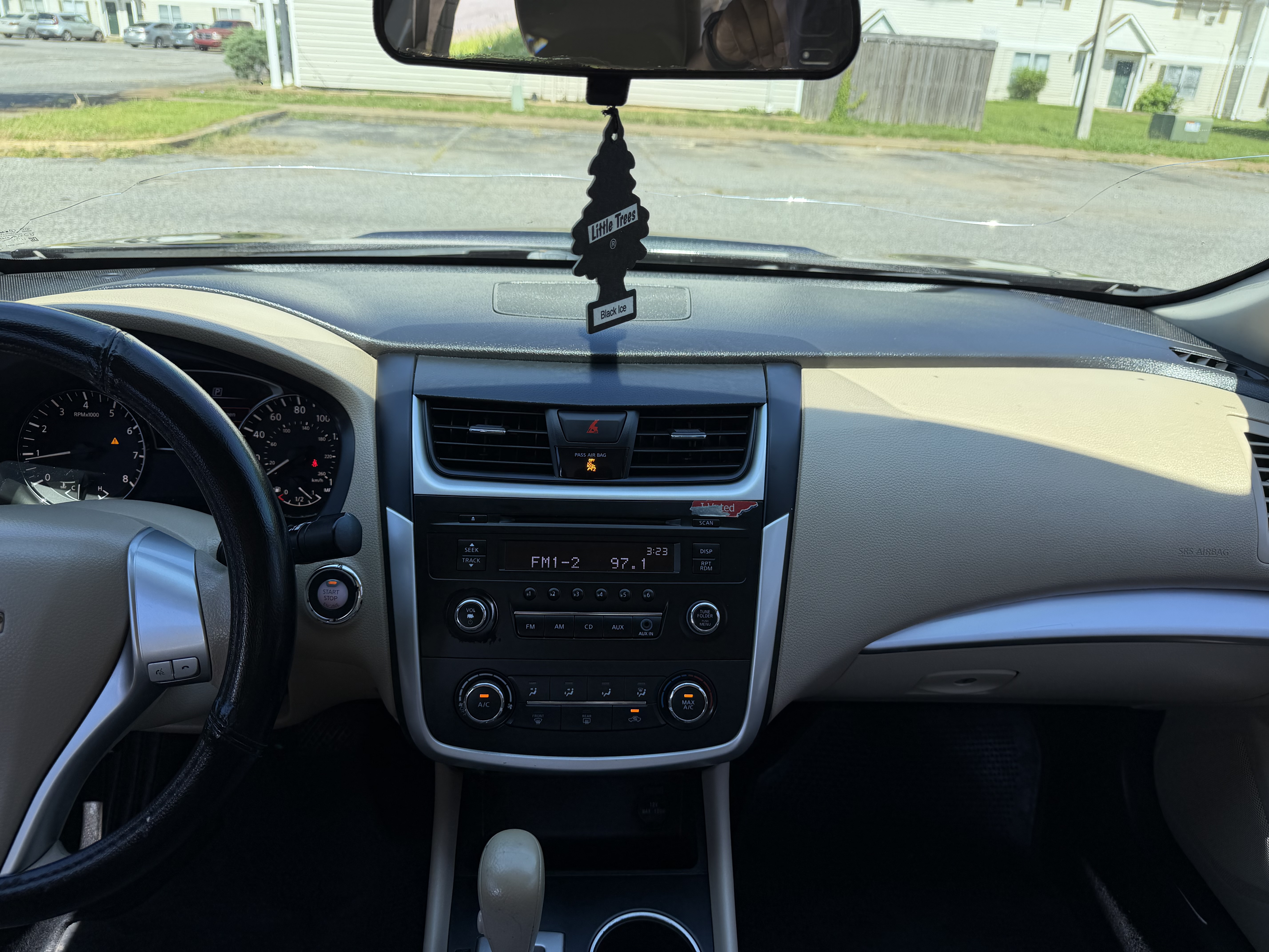 Used 2016 Nissan Altima 2.5 FWD image 13