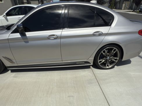 Used 2018 BMW M550i xDrive AWD/4WD image 10