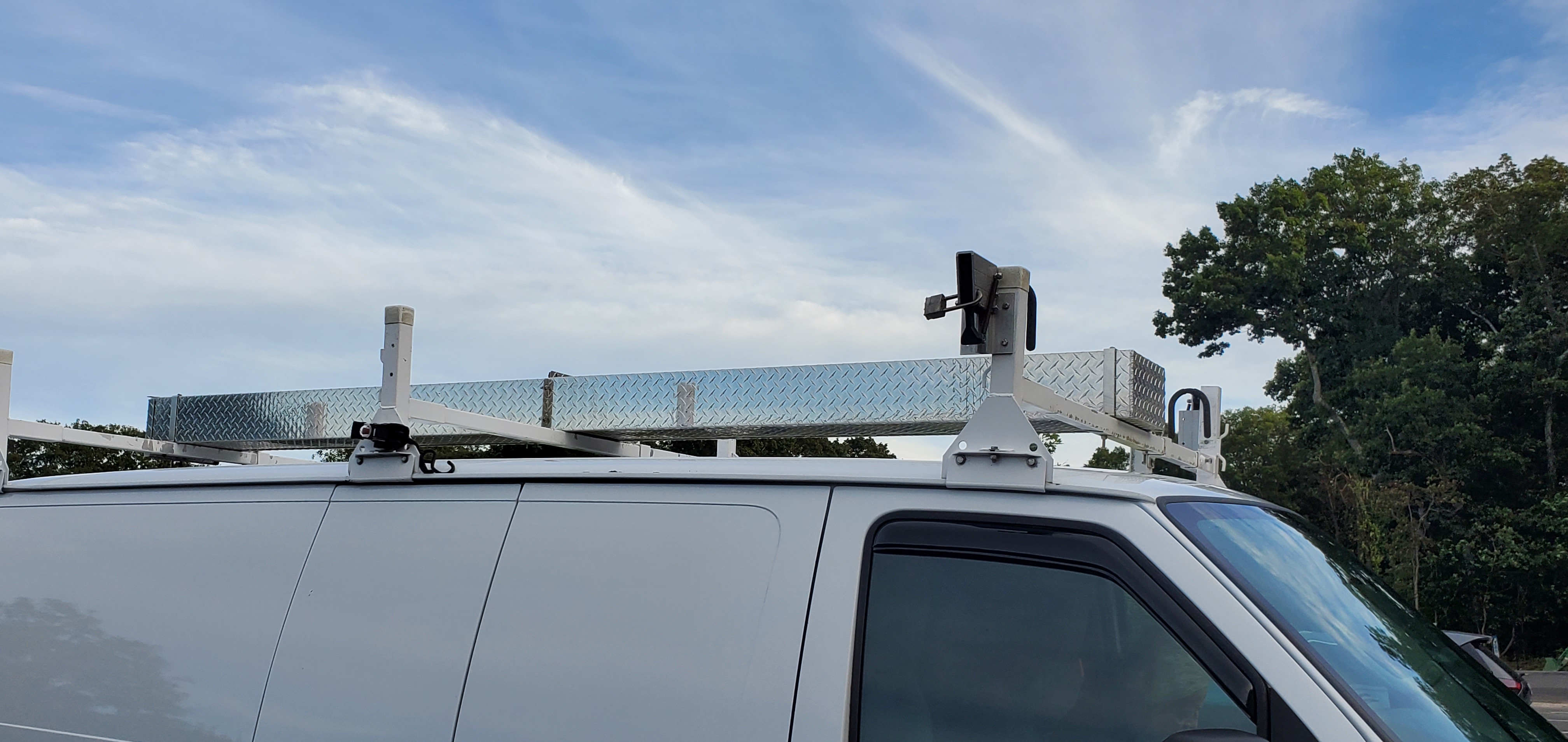 Used 2013 Ford E-250 and Econoline 250 w/ Commercial Cargo Van Pkg RWD image 17