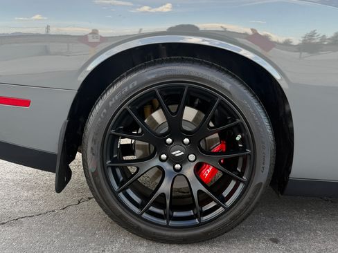 Used 2023 Dodge Challenger R/T Scat Pack w/ Plus Package RWD image 9