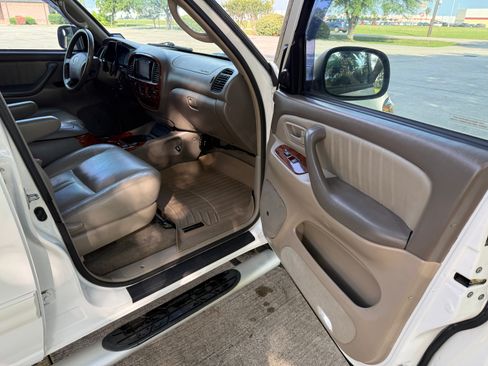 Used 2006 Toyota Tundra Limited RWD image 11