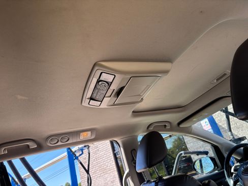 Used 2015 Honda Odyssey Touring image 20