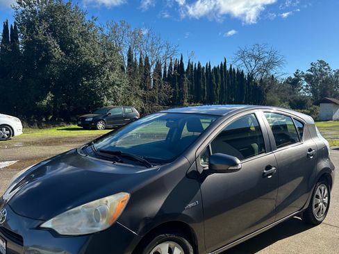 Used 2013 Toyota Prius C Four image 1