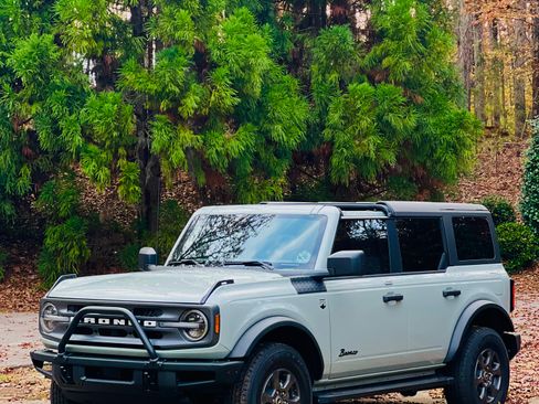 Used 2023 Ford Bronco Big Bend AWD/4WD image 2