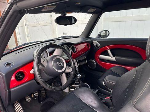 Used 2005 MINI Cooper S image 8