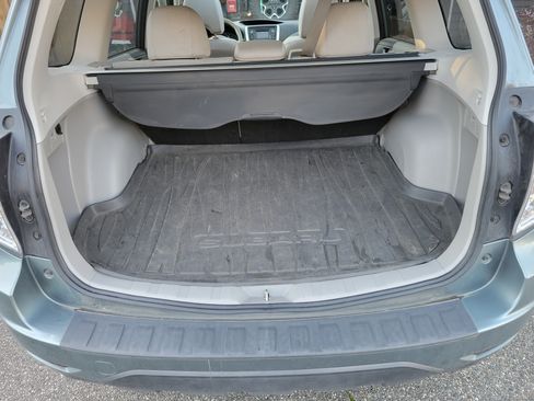 Used 2013 Subaru Forester 2.5X Premium w/ All-Weather Plus Pkg image 8