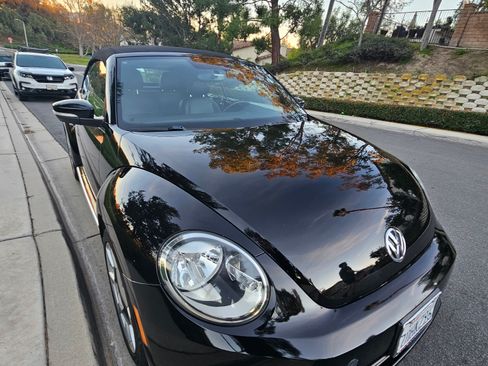 Used 2013 Volkswagen Beetle 2.5 image 15