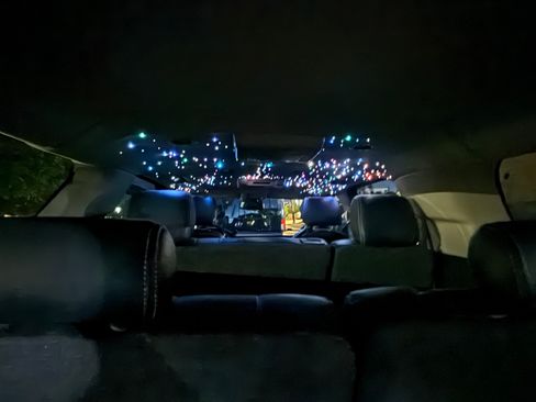 Used 2014 Chevrolet Suburban LT image 20