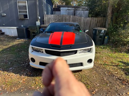 Used 2010 Chevrolet Camaro LT w/ RS Package image 5