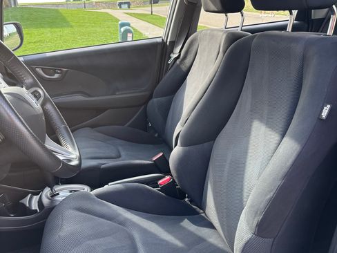 Used 2011 Honda Fit Sport image 14