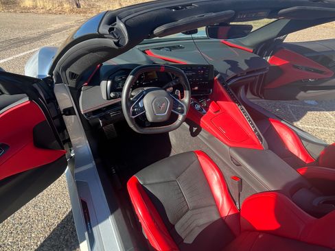 Used 2023 Chevrolet Corvette Stingray Preferred Conv w/ Stealth Interior Trim Package image 10