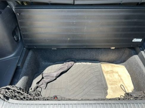 Used 2011 Toyota RAV4 Limited w/ Limited Extra Value Pkg FWD image 15