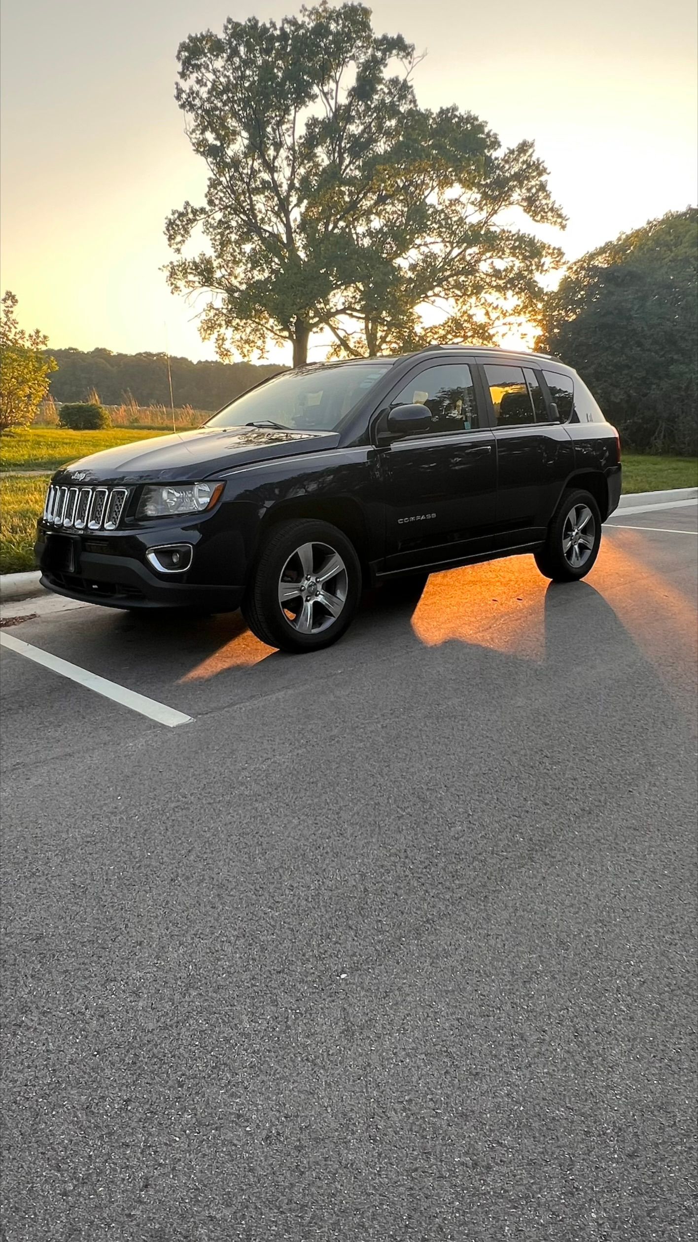 Used 2016 Jeep Compass High Altitude AWD/4WD image 5