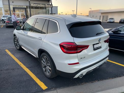 Used 2019 BMW X3 xDrive30i AWD/4WD image 2