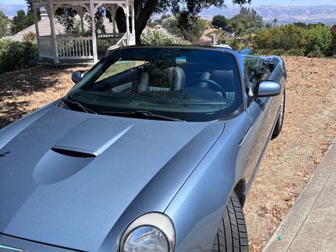 Used 2005 Ford Thunderbird RWD image 17