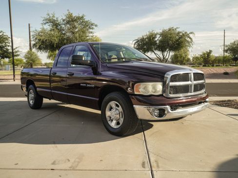 Used 2004 Dodge Ram 2500 Truck SLT w/ Trailer Tow Group RWD image 1