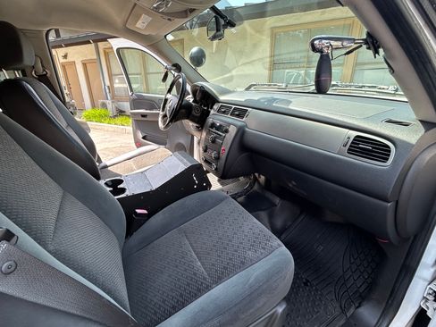 Used 2007 Chevrolet Tahoe LS w/ Preferred Equipment Group image 12